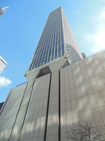 1st image of 111 E Chestnut St #1500C