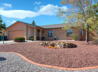 581 Christine Dr NE, Rio Rancho, NM 87124