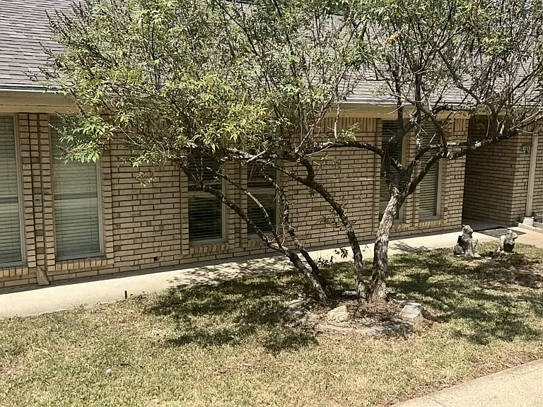 144 Sunset Dr — Photo 26