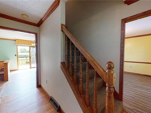 2nd image of 168 Parker Ln