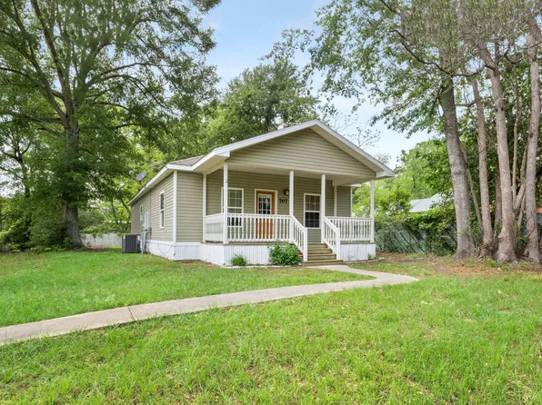 707 Bon Ami St, Deridder, LA 70634