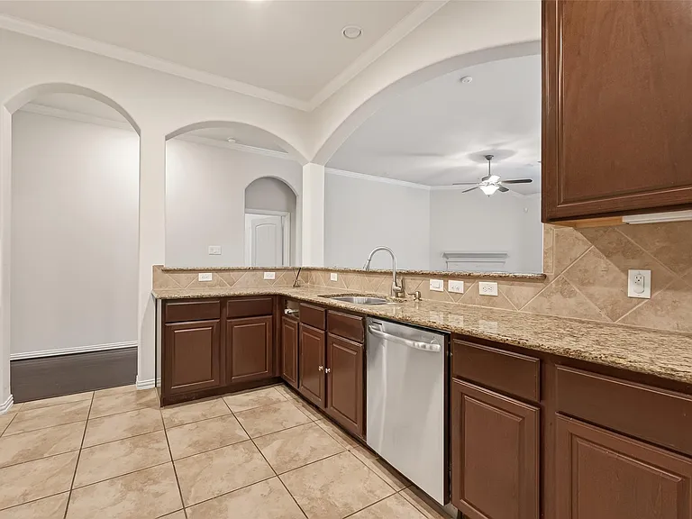 9423 W Nightingale Hill Ln — Photo 23