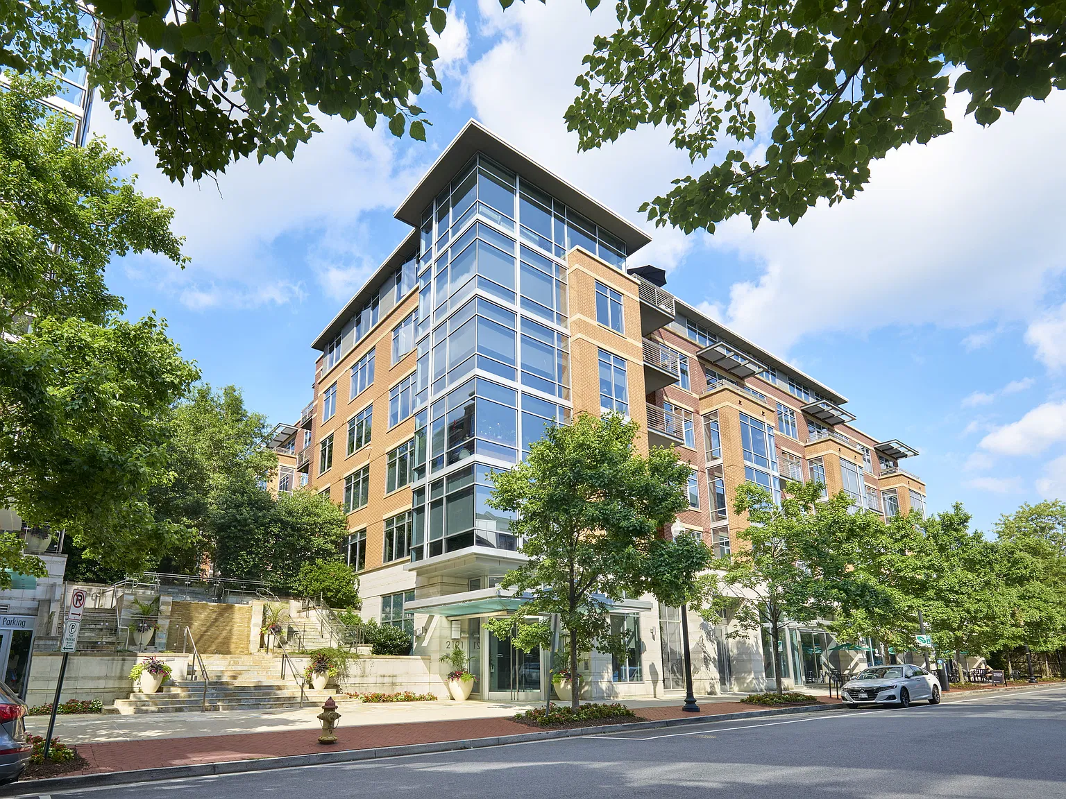 The Point at Falls Church — Photo 1