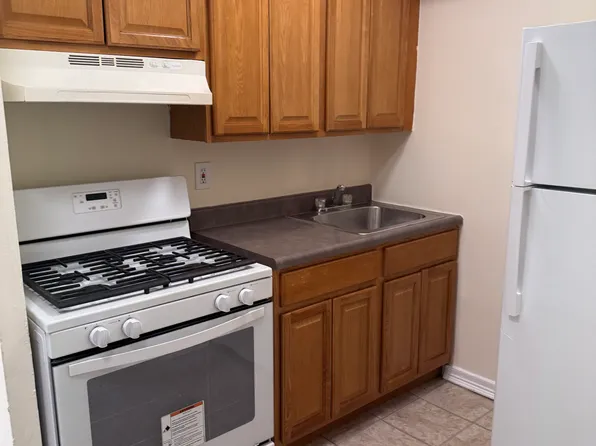 119 Glenwood Ave APT 2A, Yonkers, NY 10701