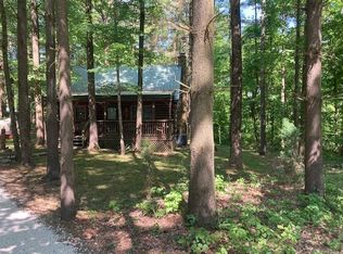 10303 W Shady Ln, Birdseye, IN 47513