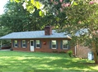 111 Alpine St, Morganton, NC 28655
