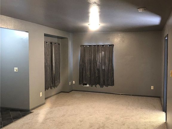 5th image of 105 W Harvard Ave
