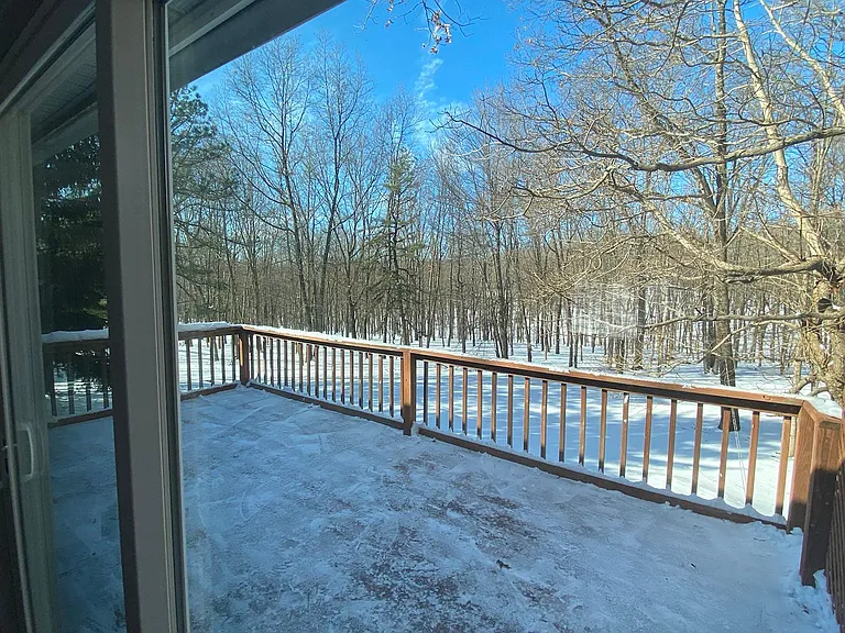 147 Winding Way — Photo 25