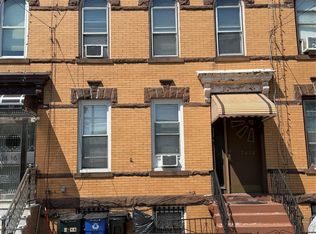 7414 65th St, Ridgewood, NY 11385