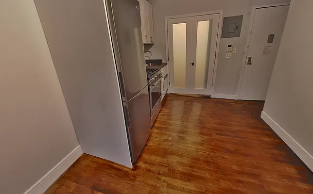 Rented by REAL New York | media 7