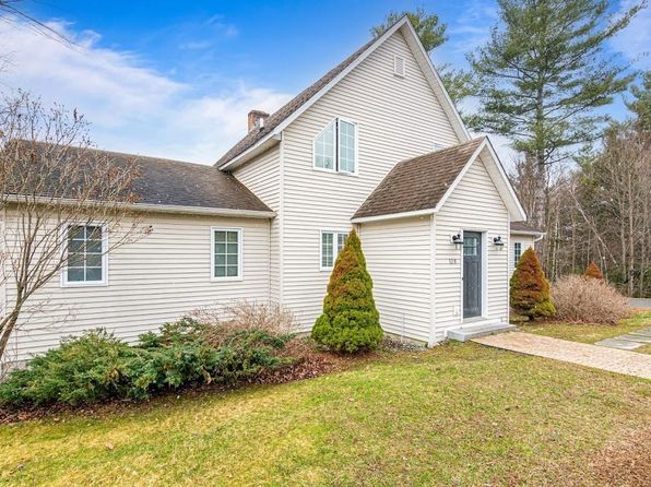 320 Sun Valley Road, Morristown, VT 05661