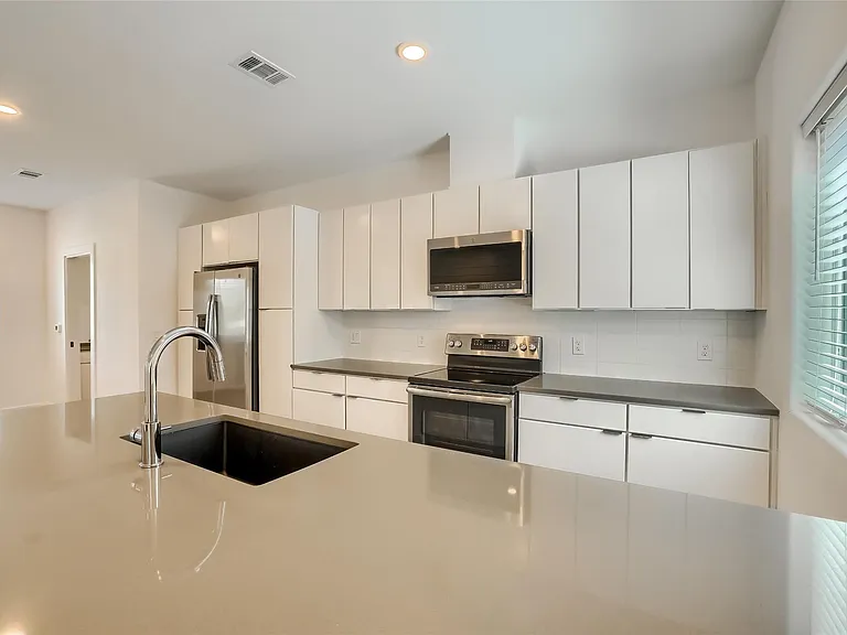 5924 S Congress Ave #62S — Photo 7