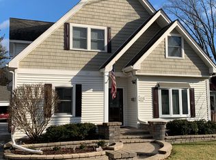 416 N College St, Batavia, IL