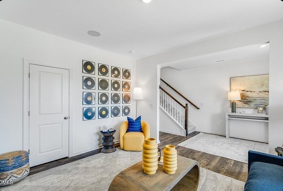 1st image of 604 Macmillan Way