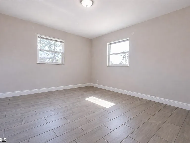 5451 11th Ave — Photo 7