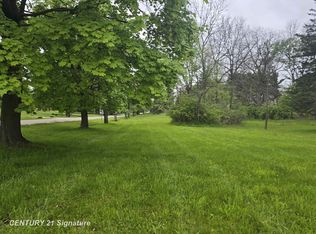 N Dye Rd, Flint, MI 48532