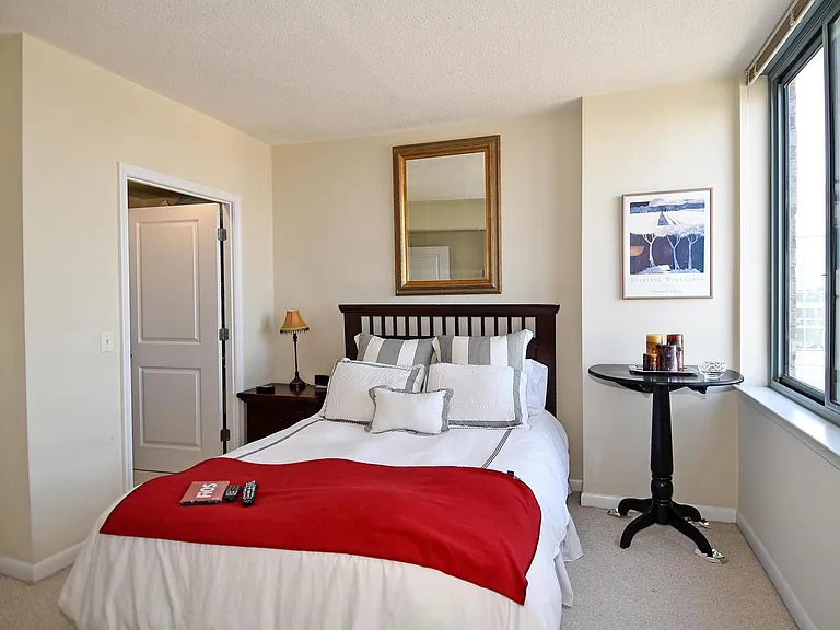 851 N Glebe Rd #1516 — Photo 9