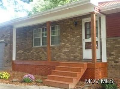 3rd image of 4 Woodland Dr
