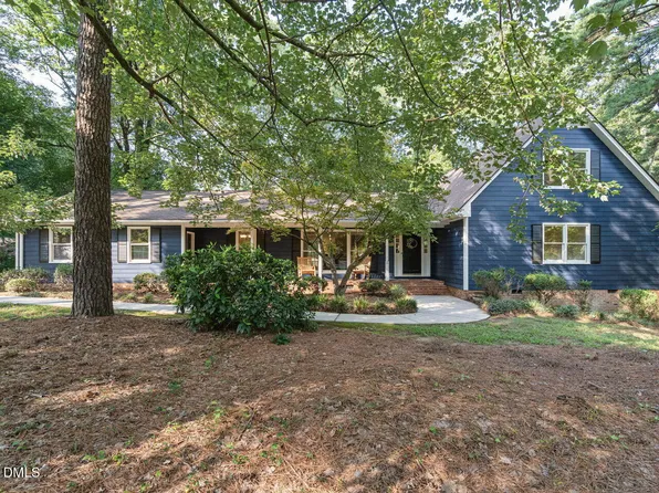 1701 Lord Ashley Dr, Sanford, NC 27330