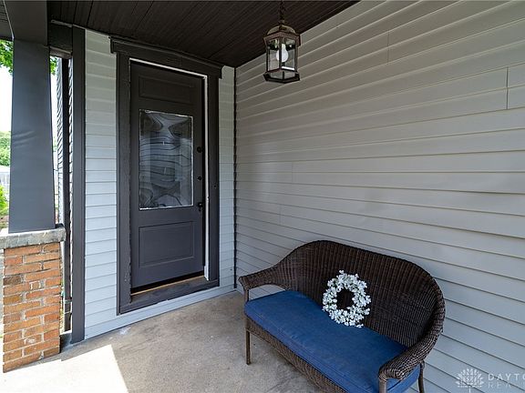 2nd image of 205 Linden Ave
