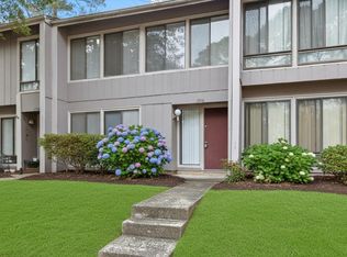 1748 Quail Ridge Rd, Raleigh, NC 27609