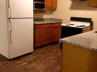 358-360 Miller Pointe Dr, Inman, SC 29349