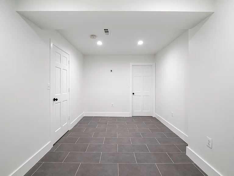 730 Newton Pl NW — Photo 9