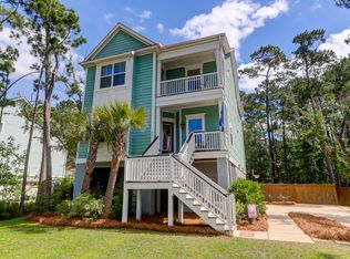 516 Sanders Farm Ln, Wando, SC 29492