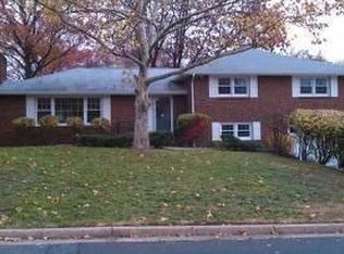 287 Highland Ave, Somerset, NJ 08873