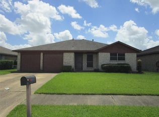 4311 Rainy River Dr, Pasadena, TX 77504