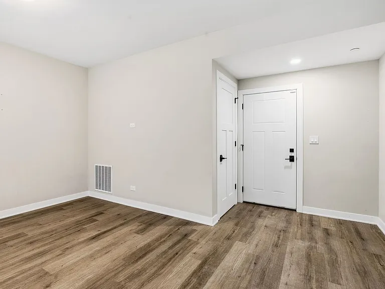 Bloom Street Townhomes — Photo 24