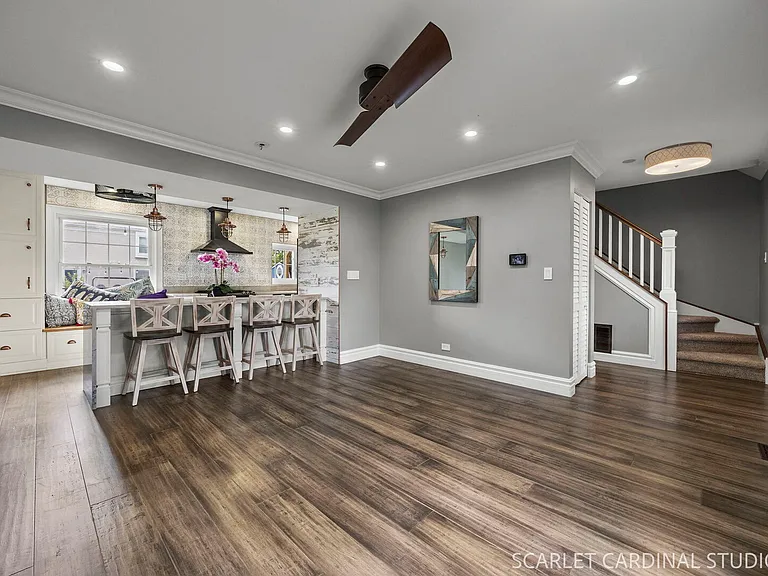 309 Newport Ln — Photo 9