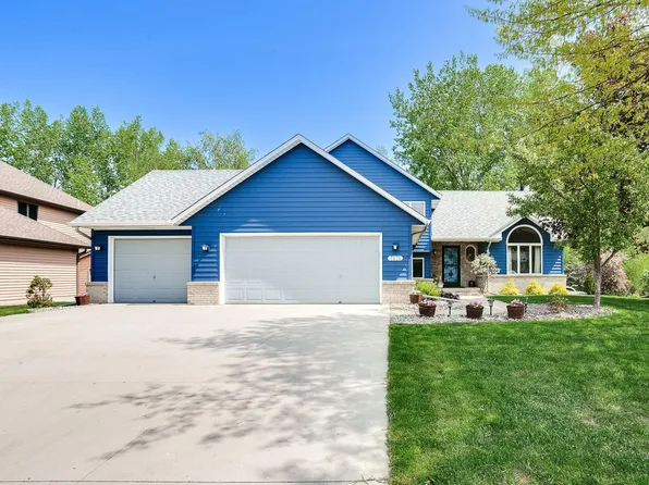 7870 21st St N, Oakdale, MN 55128