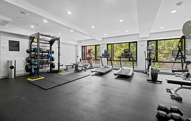 Rented by Living New York | media 41