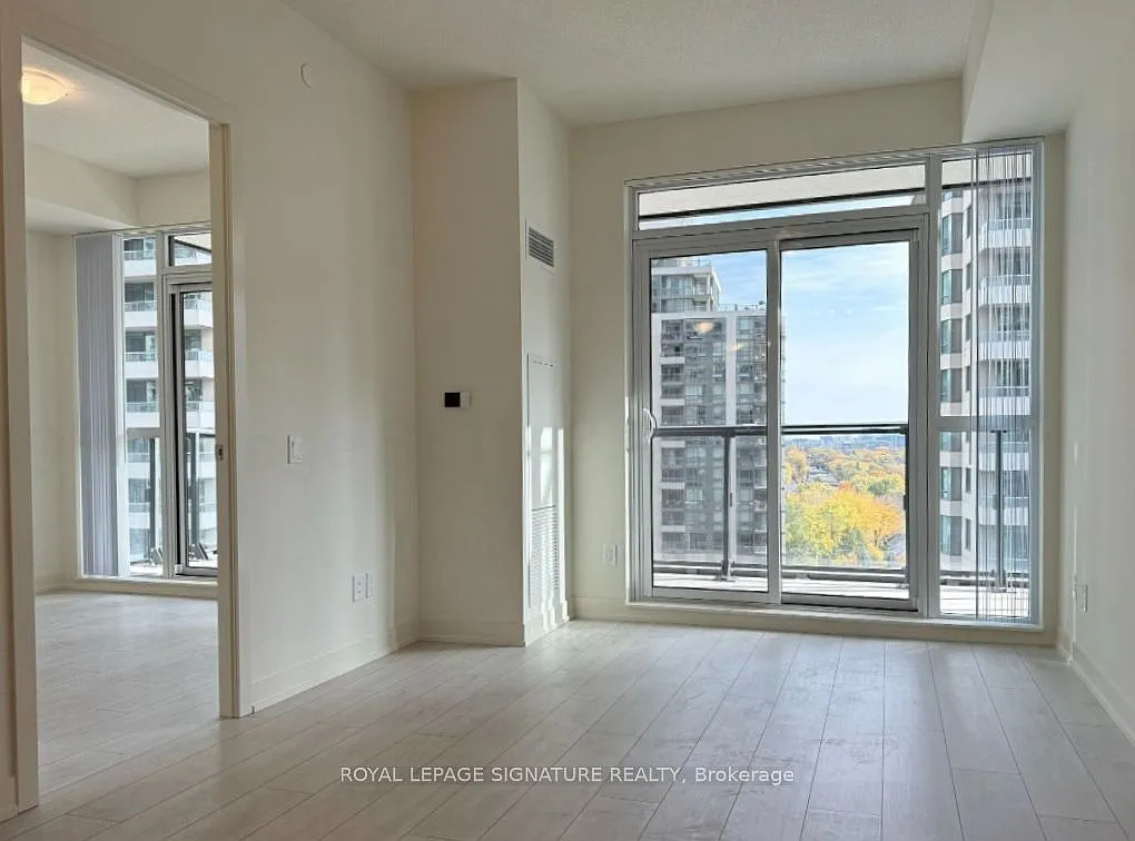 4955 Yonge St — Photo 3
