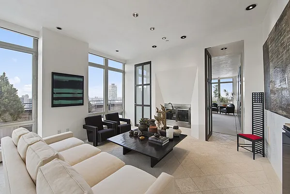 Sold by Nest Seekers International | media 27