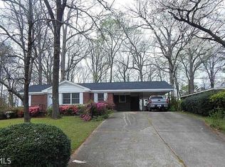 111 Dogwood Dr, Lagrange, GA 30241