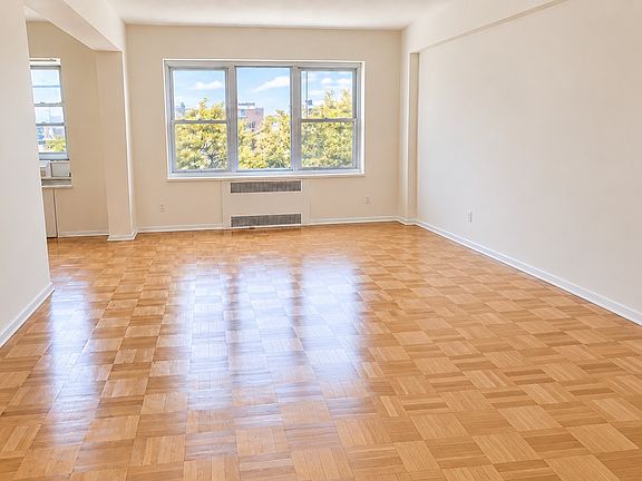 5th image of 6333 98th Pl APT 6O