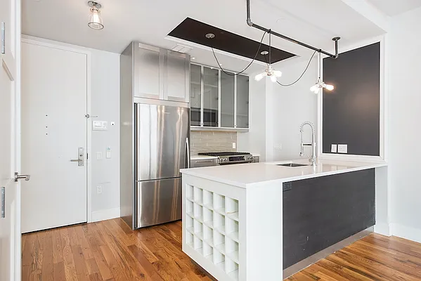 Rented by UDR | media 21