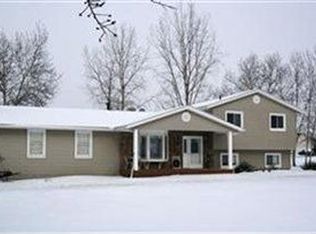 10609 Chatham Rd, Spencer, OH 44275