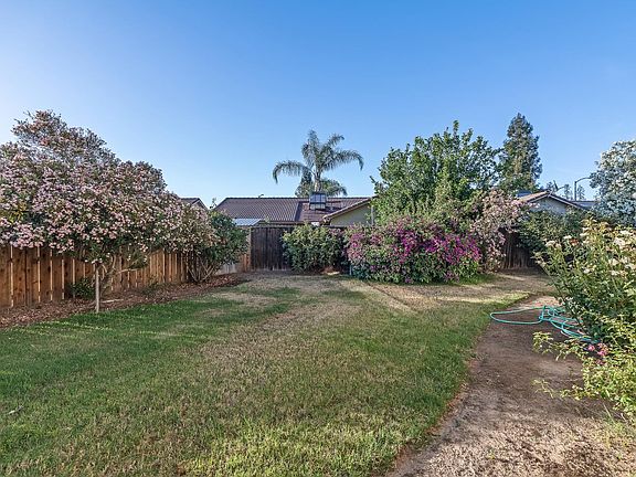 5th image of 2631 Gamay Ave