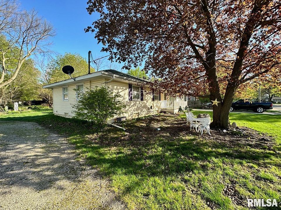 1124 Main St, Erie, IL 61250 Zillow