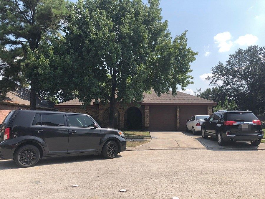 1st image of 11906 Silver Canyon Ln