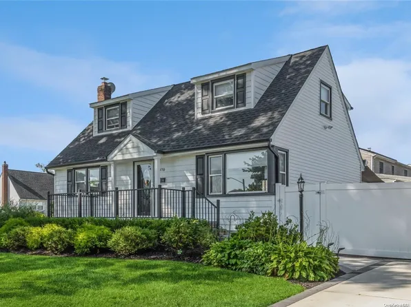 3970 Steven Court, Seaford, NY 11783