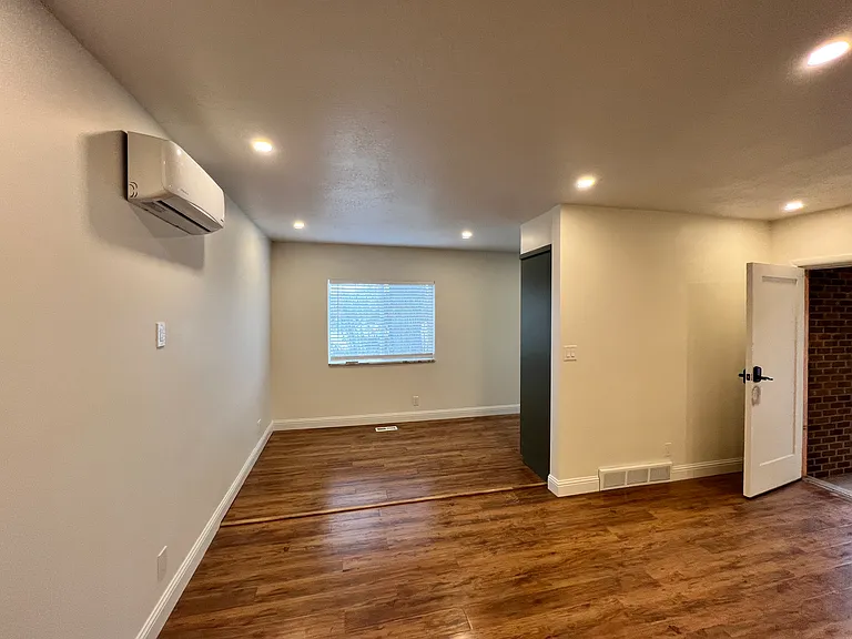 1405 E Parkway Ave #B — Photo 7
