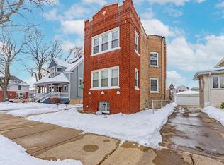 4706 N Kilpatrick Ave, Chicago, IL 60630