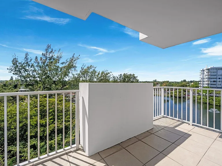 1300 NE Miami Gardens Dr #621E — Photo 25
