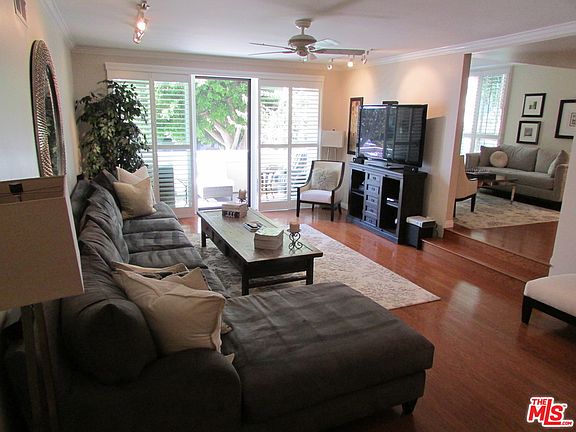 4th image of 1550 Greenfield Ave APT 102
