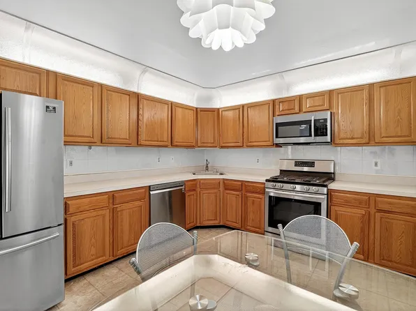 144 Cherry Street image 5 of 21