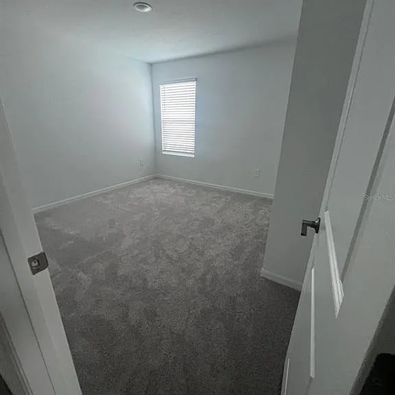 424 Wayland Dr — Photo 12